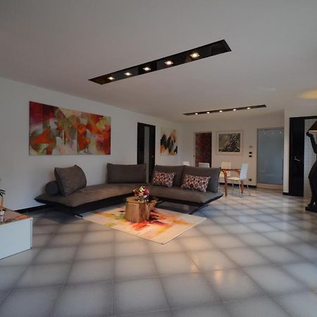 Pikes Villa Pulfero Екстериор снимка