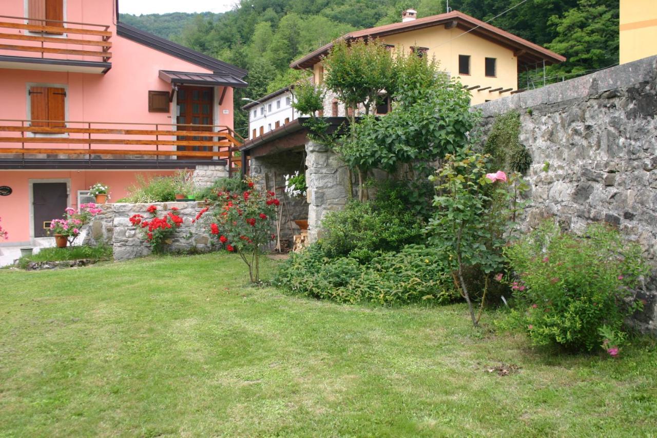 Pikes Villa Pulfero Екстериор снимка