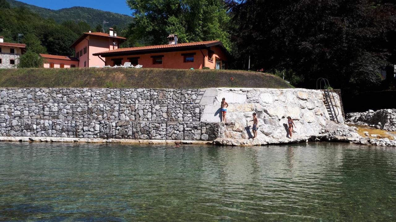 Pikes Villa Pulfero Екстериор снимка
