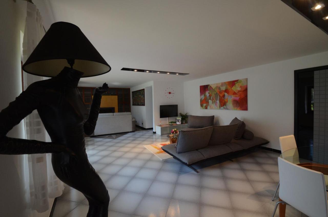 Pikes Villa Pulfero Екстериор снимка