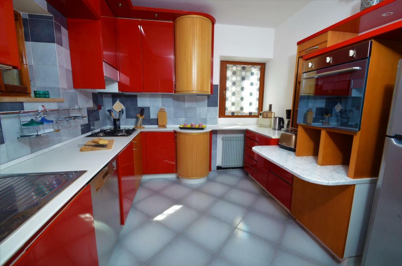 Pikes Villa Pulfero Екстериор снимка