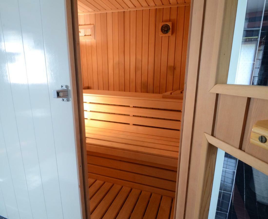 Pikes Villa Pulfero Екстериор снимка